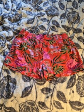 Old Navy Coral Red Floral Linen Shorts